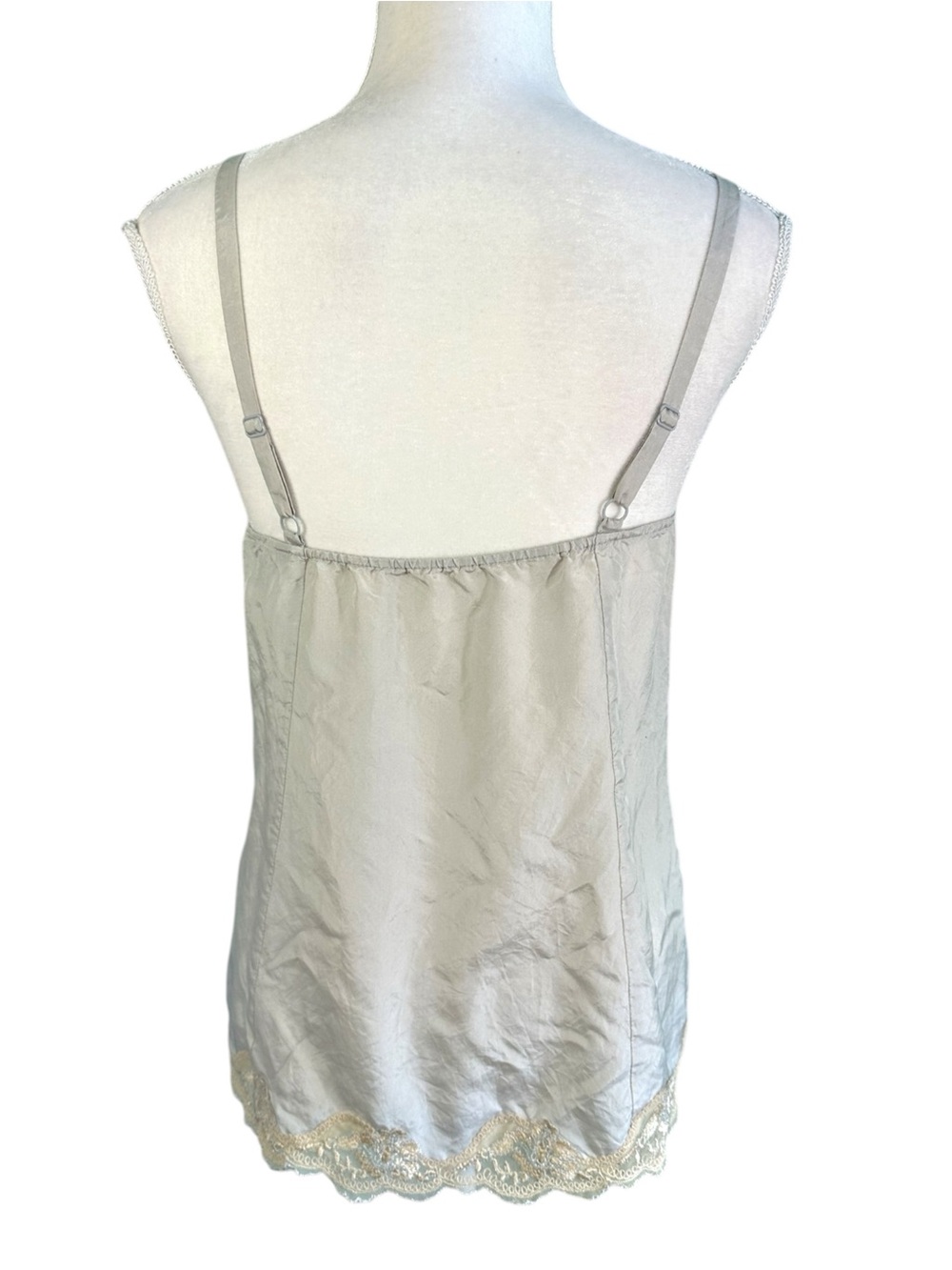 Set of 3 Express 100% Silk Cami's Size M - Picture 9 of 10